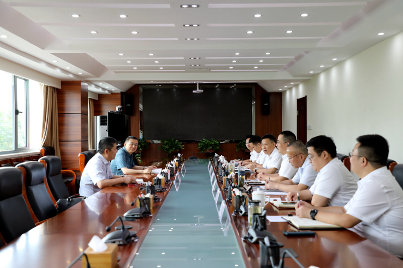 建工控股黨委委員、總會計師王淑德赴公司調(diào)研 - 副本
